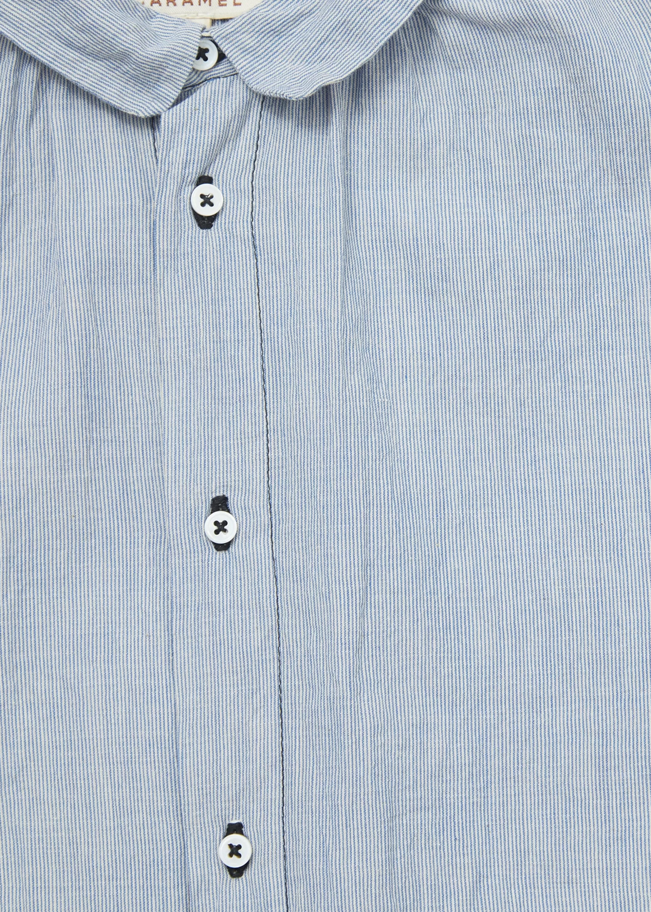 Maglietta Casual CARAMEL con Righe Marine e Bianche - Tinta Unita Fresca in Fibra di Aloe - Ideale per l'Estate 

Maglietta Elegante CARAMEL Righe Orizzontali Blu Chiaro - Tessuto Traspirante con Estratti d'Aloe - Stile Casual Chic 

Top Stiloso CARAMEL Righe Blu Elettrico su Base Bianca - Trama Naturale con Aloe Vera - Confortevole e Fresco