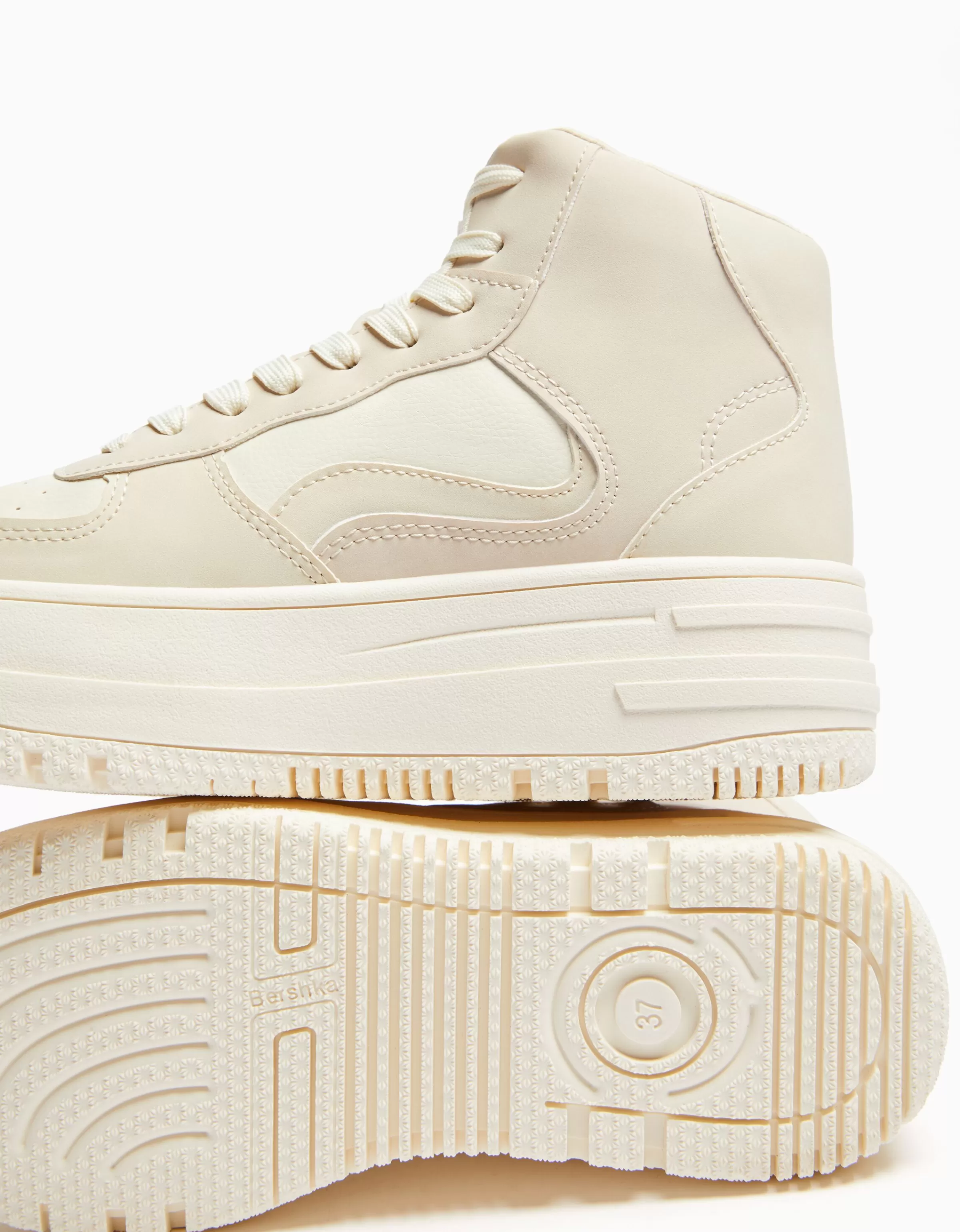 BERSHKA Tuta Sportiva con Cappuccio - Sneaker Alte Bicolori a Doppio Tessuto, Design Multicolore