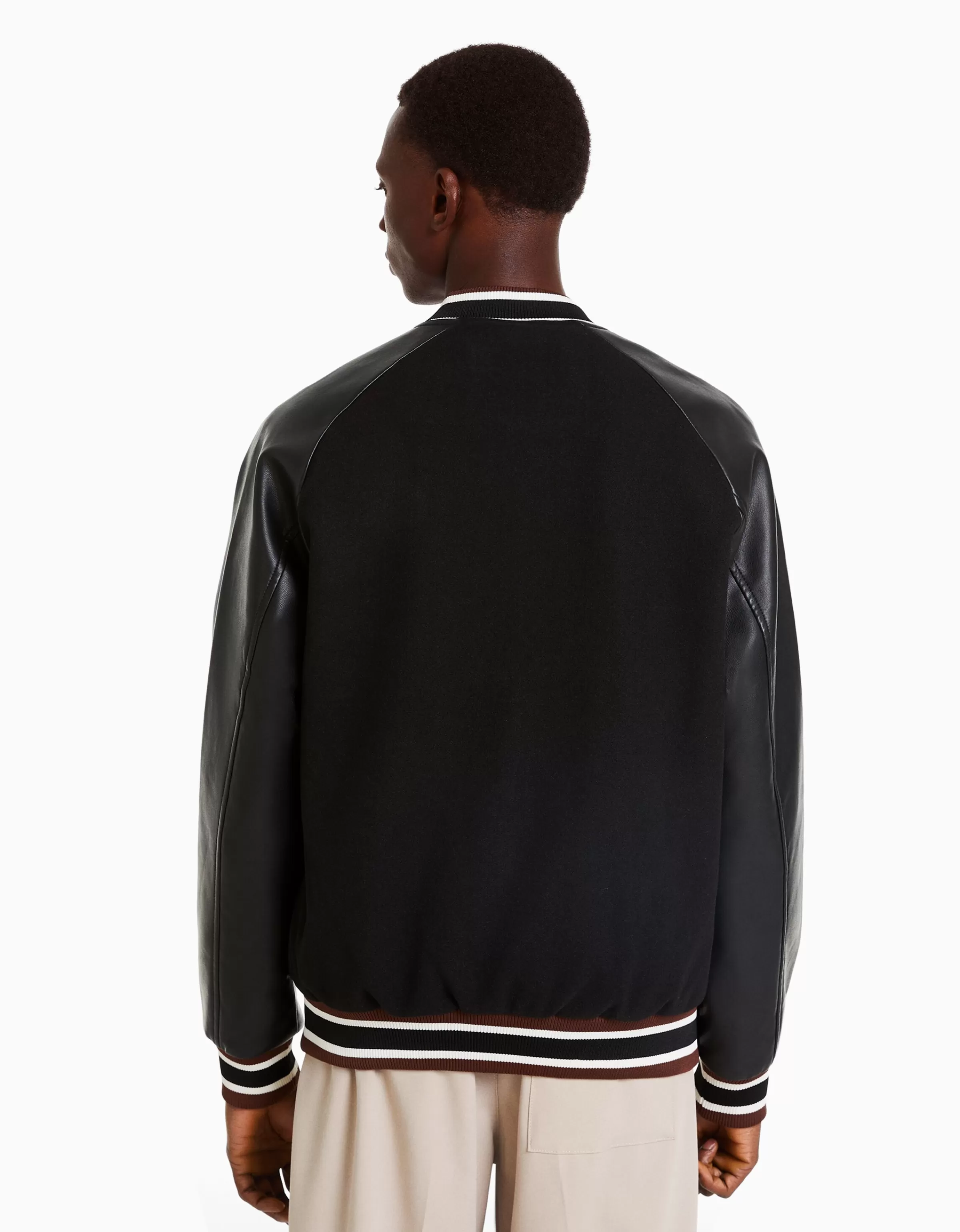 BERSHKA Giacche invernali - Bomber urban con dettagli in ecopelle e misto lana nero
