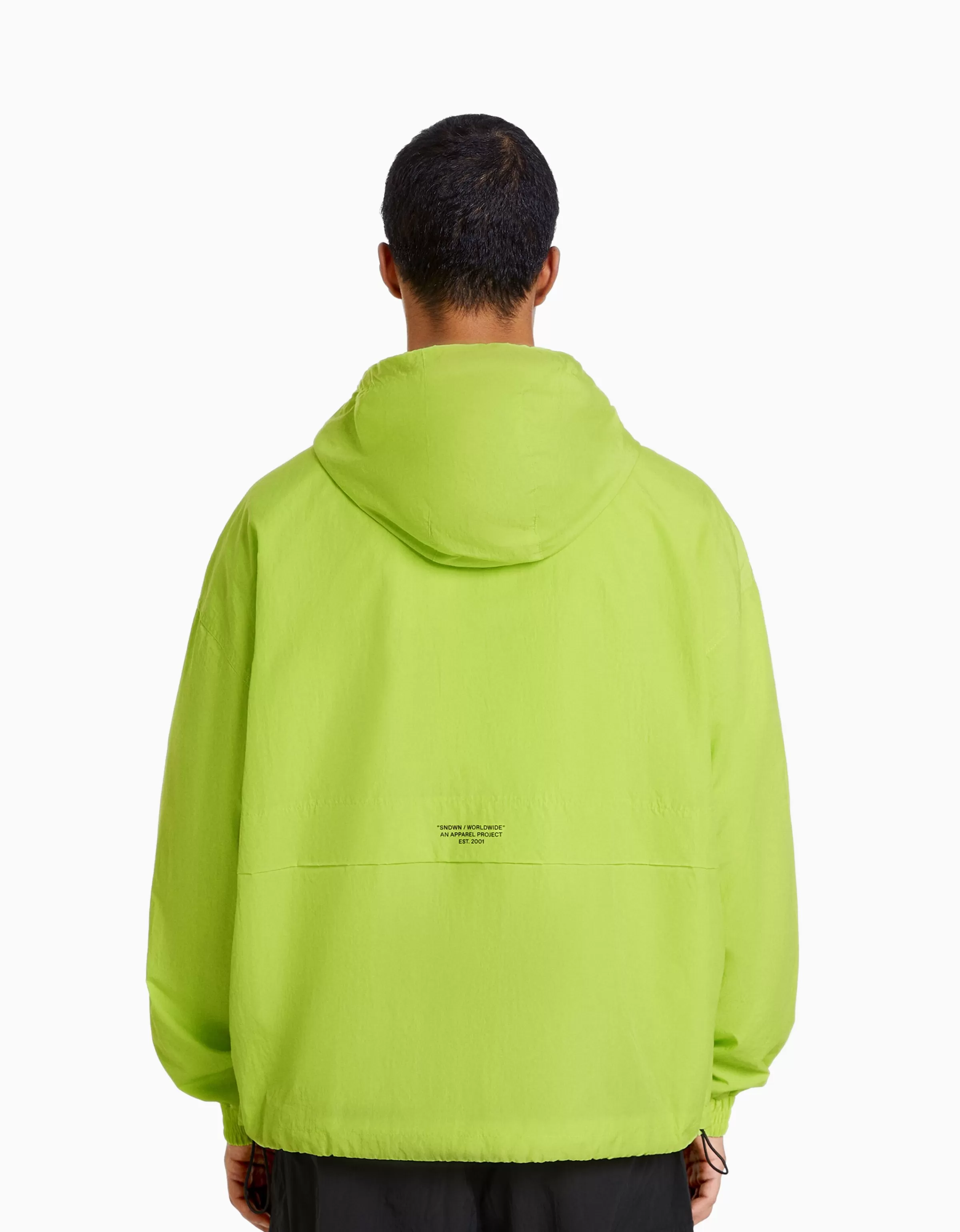 BERSHKA - Giacca Leggera con Cappuccio in Nylon, Colore Lime Vivace