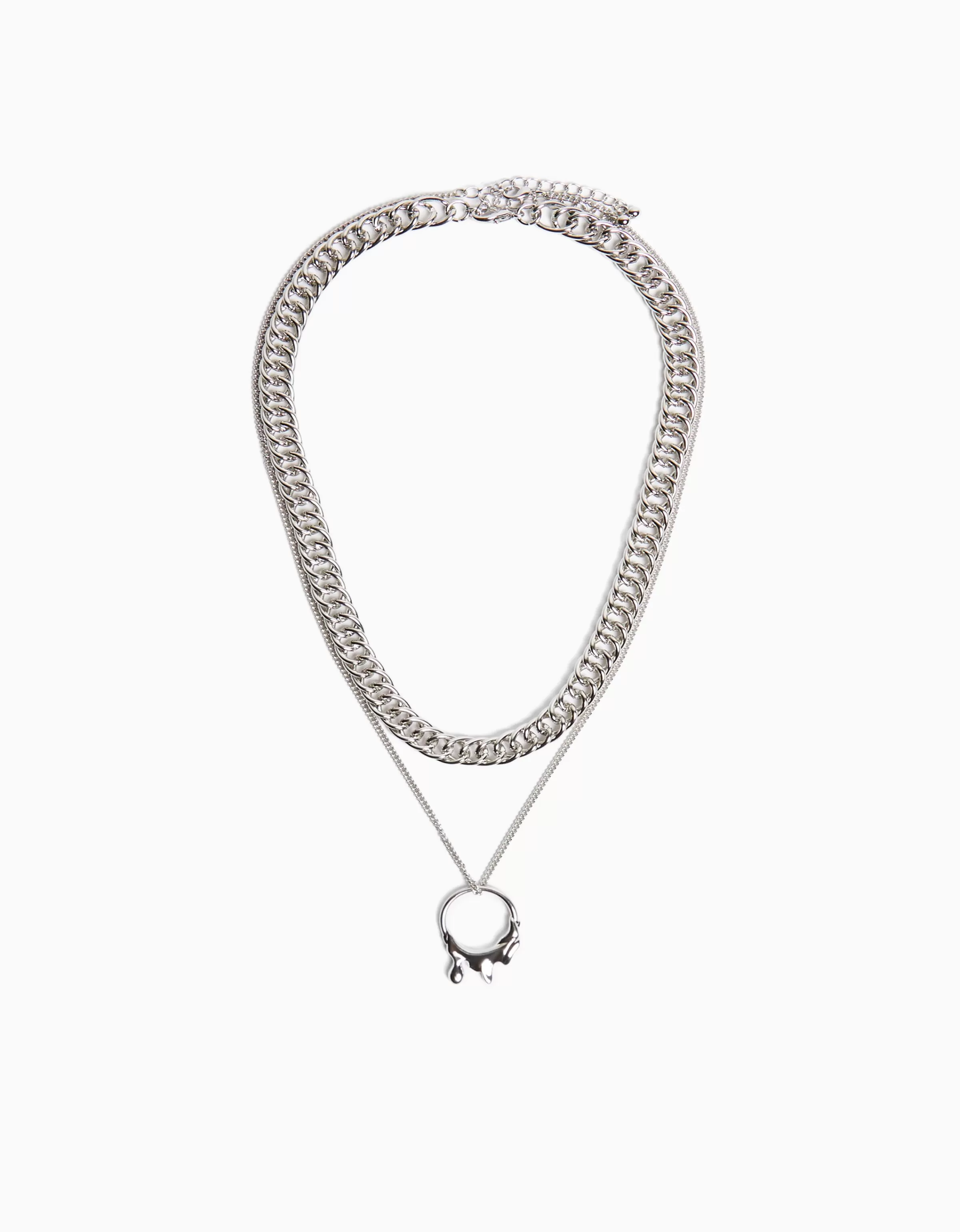 Collana elegante con ciondolo in argento Bershka - Gioiello minimal per ogni occasione