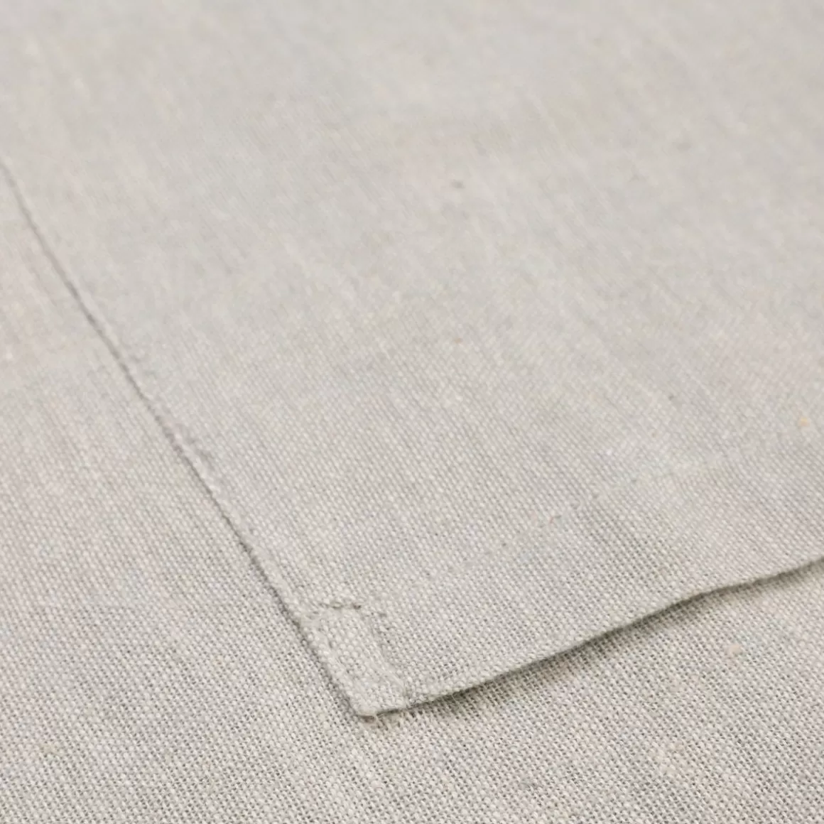 Grembiule Bambini HOMLA Modello Monez con Spalle Incrociate, Tessuto Misto Lino - Grigio Antracite 40x60 cm, Pratico e Confortevole per Piccoli Chef