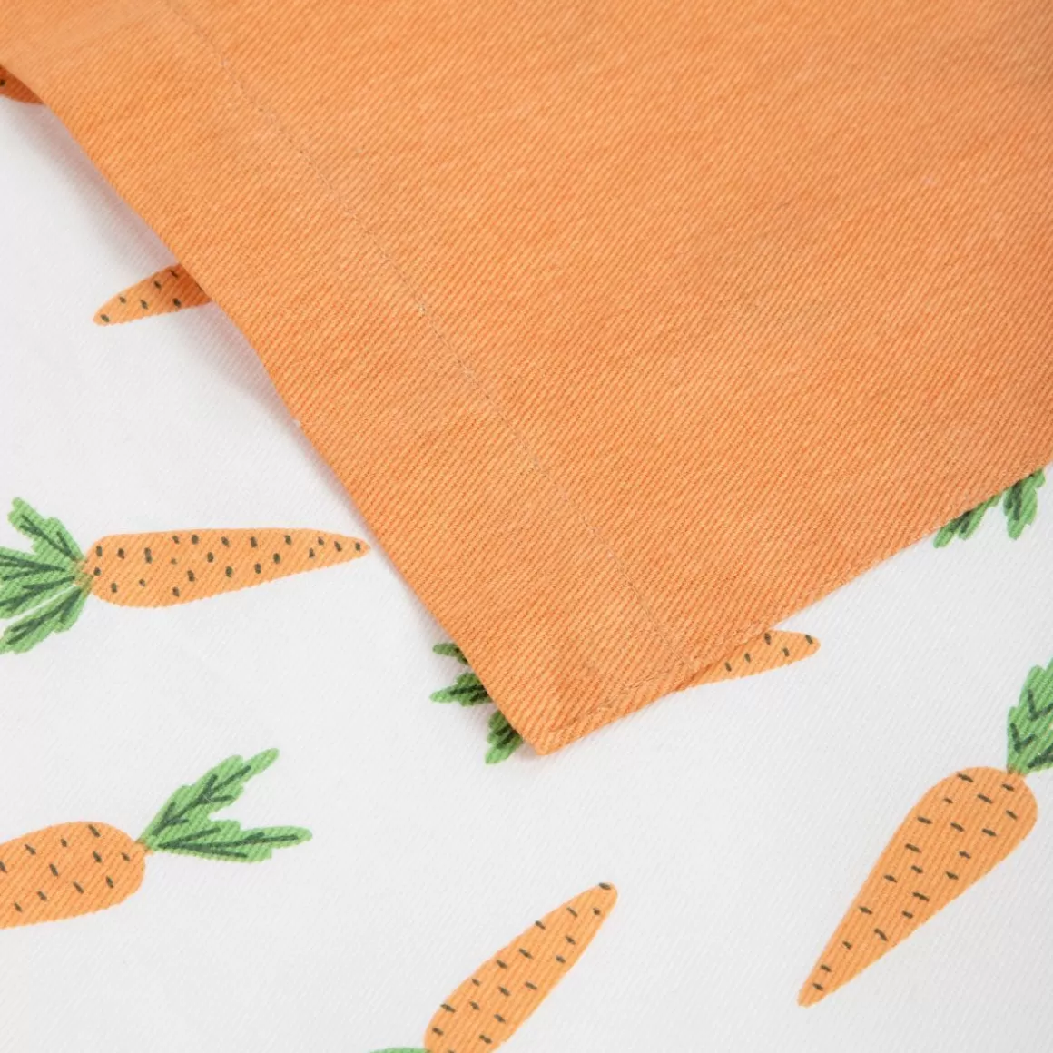 Grembiule da Cucina HOMLA con Stampa Carote - Fantasia Divertente, 60x80 cm, Tessuto Resistente e Lavabile, Ideale per Cucinare con Stile