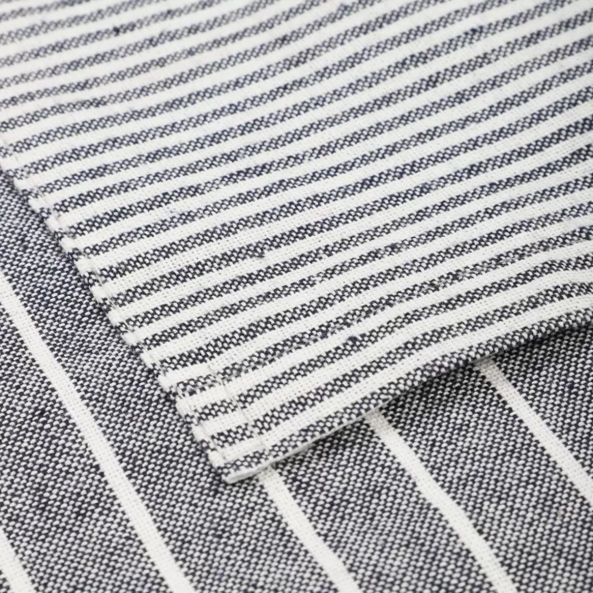 HOMLA Tovaglia Elegante in Cotone Blu Righe, Design Moderno per Cucina, Misura 60x80 cm - Linea Faruch Makely