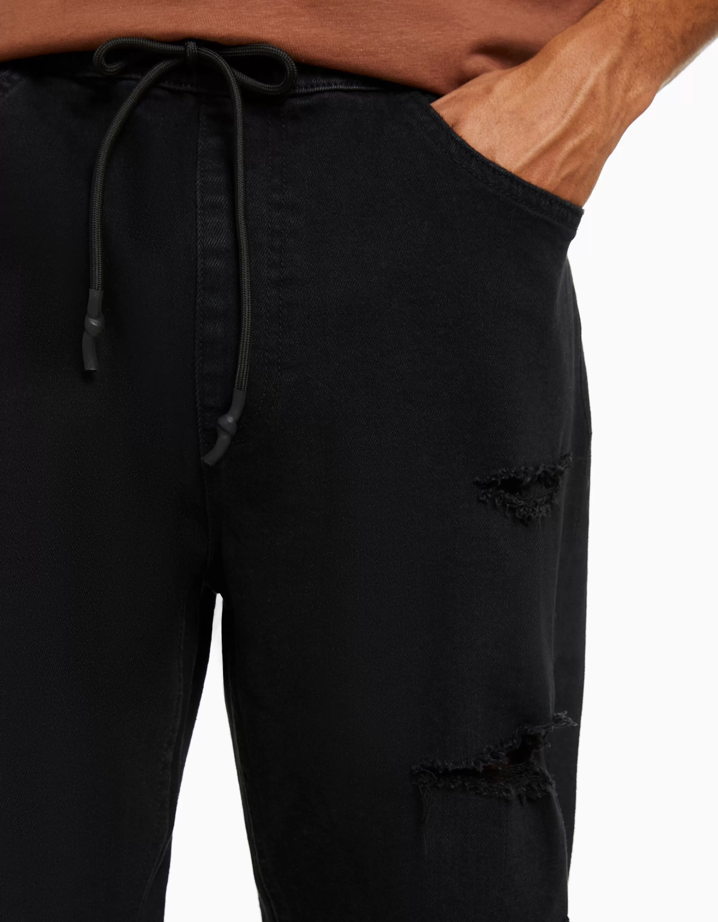 Jeans Jogger Casual BERSHKA con dettagli strappati - Blu Denim Confortevoli per un look urbano