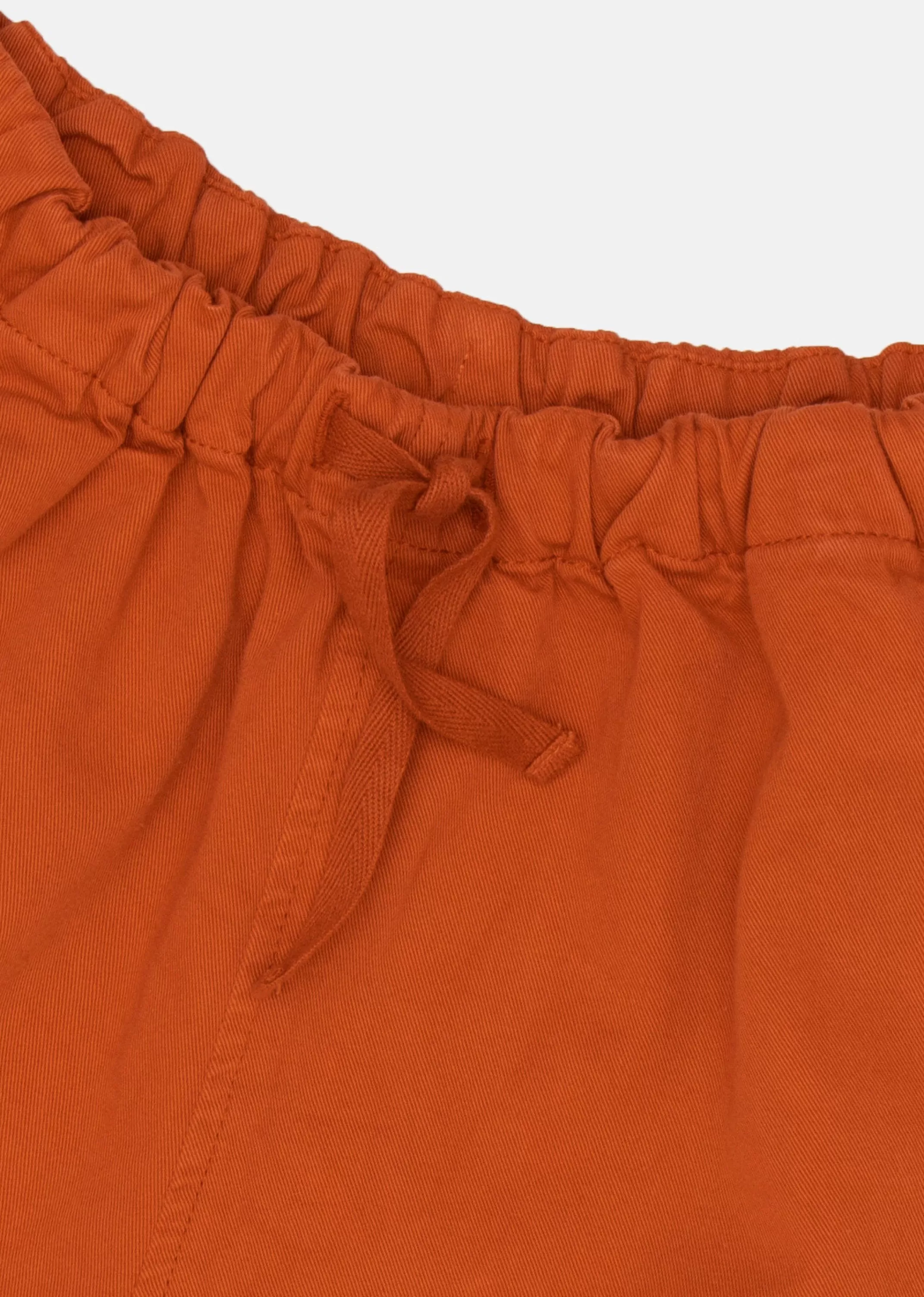 Pantaloni Eleganti Leda in Tinta Arancione - Taglio Slim di CARAMEL  
Pantaloni Donna con Design Morbido e Tinta Vibrante CARAMEL  
Modello Leda in Tessuto Leggero Arancione - Linea Comoda CARAMEL  
Pantaloni Autunnali CARAMEL Leda - Tonalità Arancione con Taglio Allungante  
Pantaloni Stilosi CARAMEL Colore Mandarino - Modello Leda con Cintura Regolabile