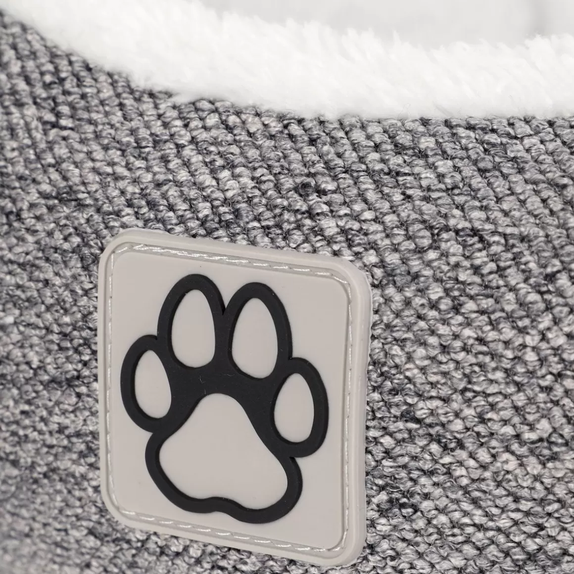 HOMLA! Cuccia Morbida Pixel per Cani e Gatti - Letto Igloo Antiscivolo con Base Rinforzata, Misure 45x40x15 cm