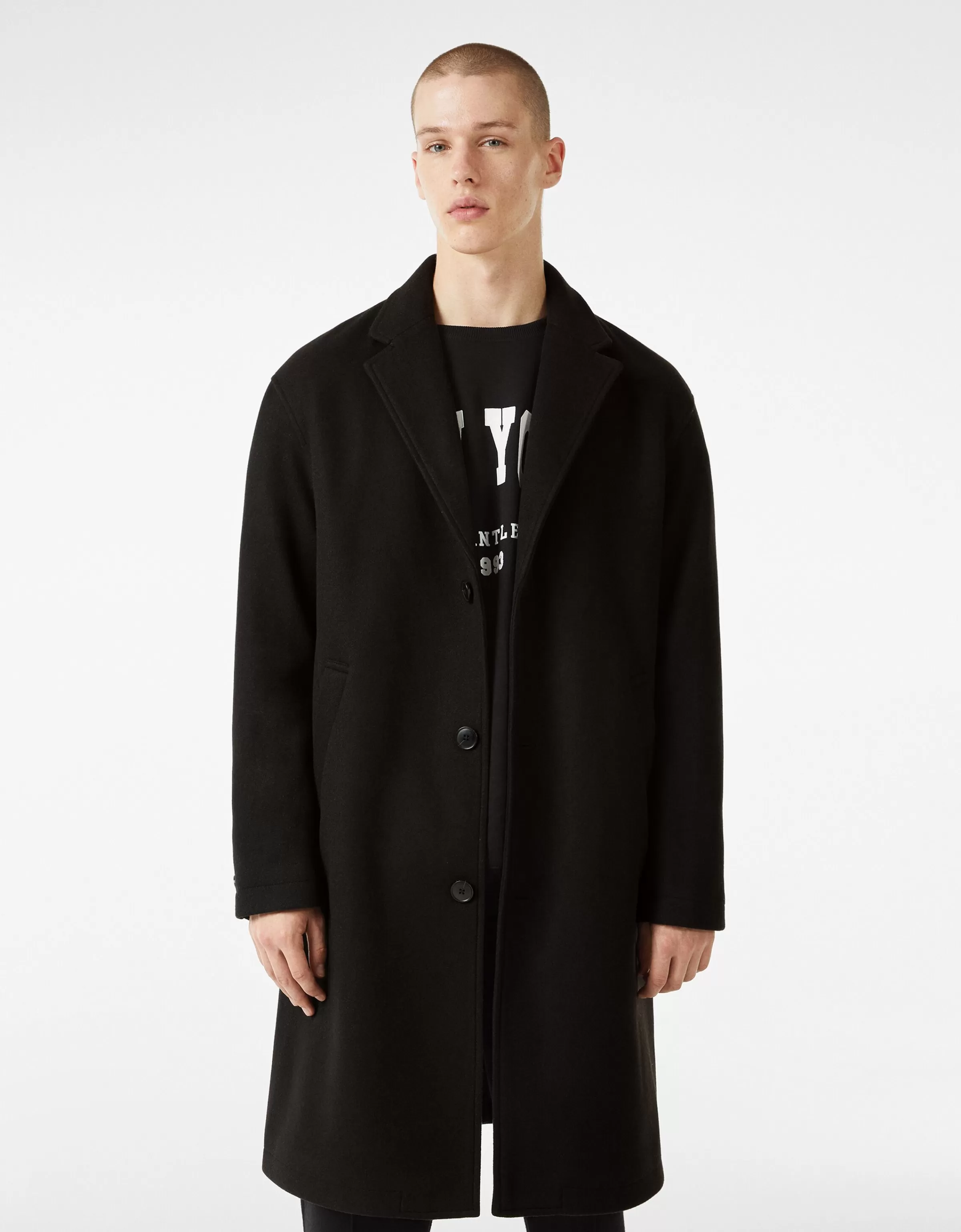 BERSHKA - Cappotto Avvolgente in Morbido Tessuto Camel per Stagioni Fredde