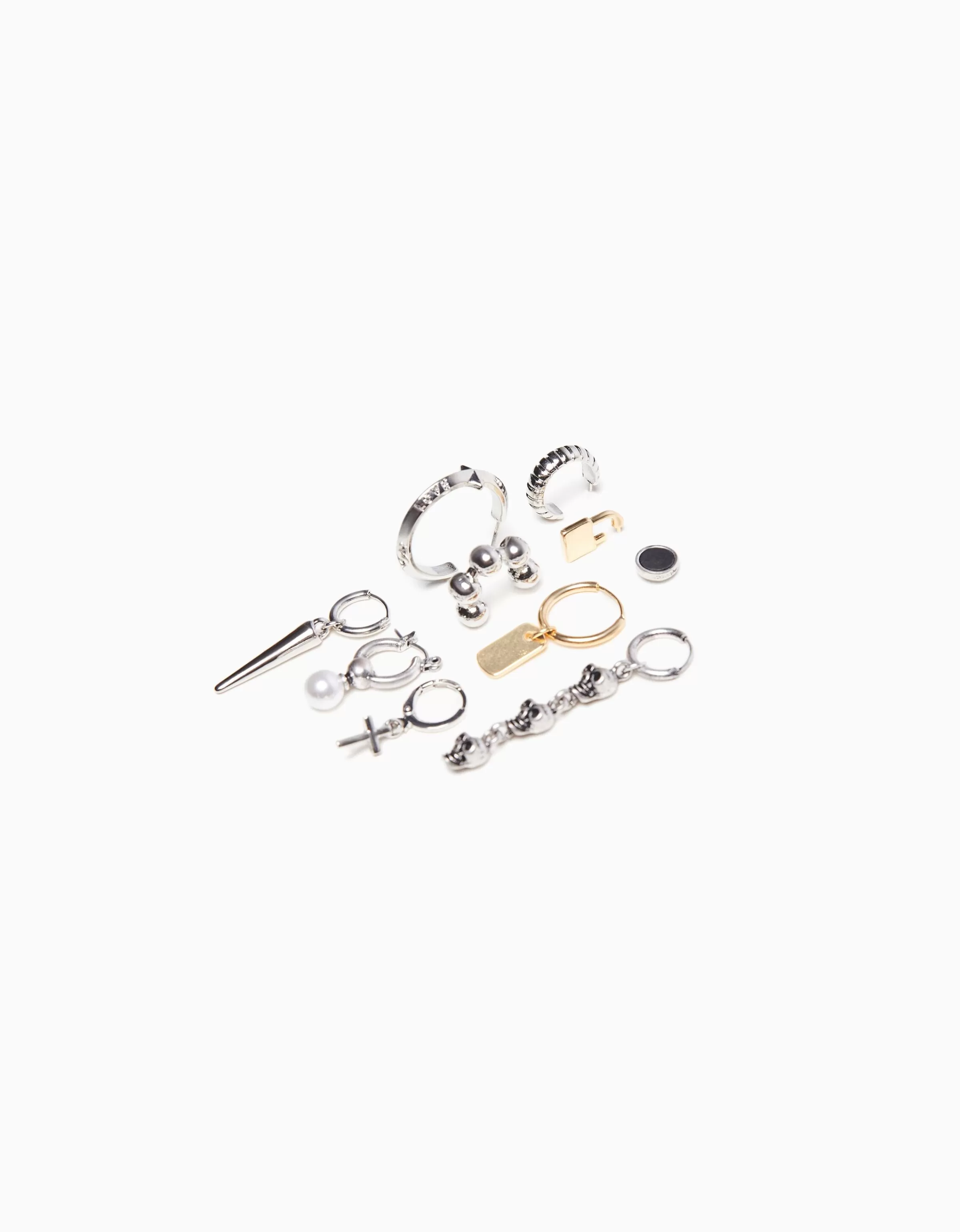 Orecchini a croce in argento 925 - Confezione da 10 paia Bershka, design moderno per ogni occasione