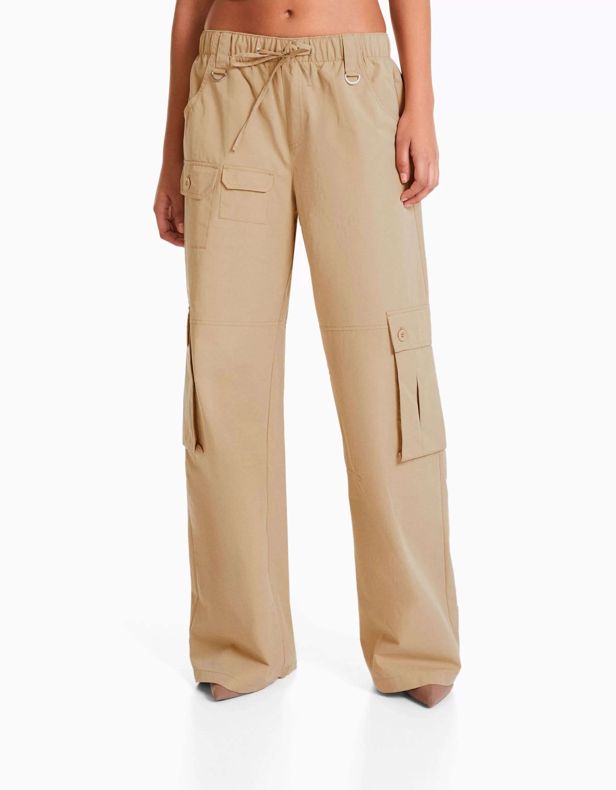 BERSHKA | Pantaloni Cargo Iconici a Gamba Larga con Multitasche - Tinta Essenziale Verde Militare