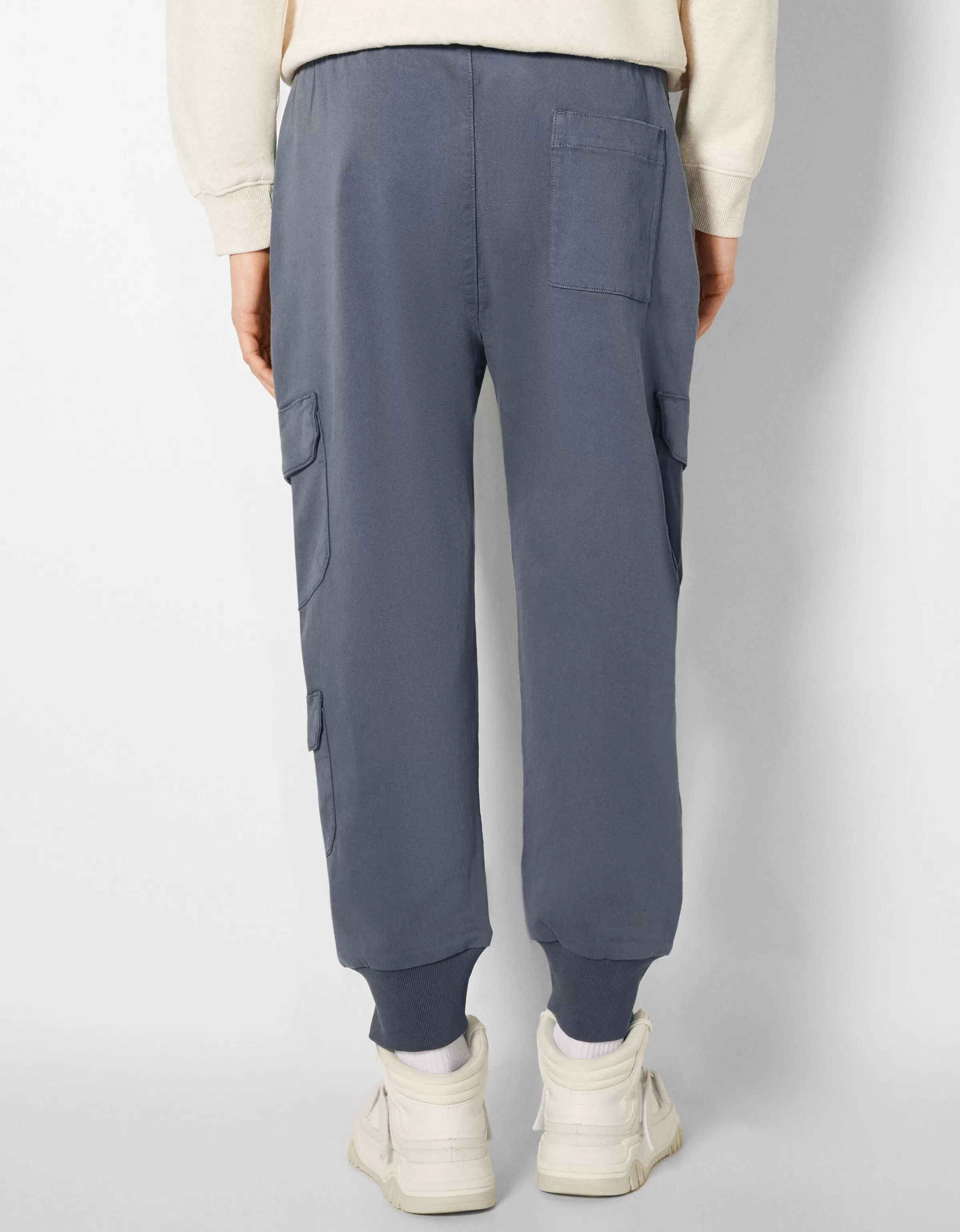 BERSHKA Jogger Cargo Slim Con Tasche Funzionali - Beige Sbiadito, Taglio Moderno e Comfort

（：，、(Con Tasche Funzionali)、(Beige Sbiadito)、(Taglio Moderno)，SEO。