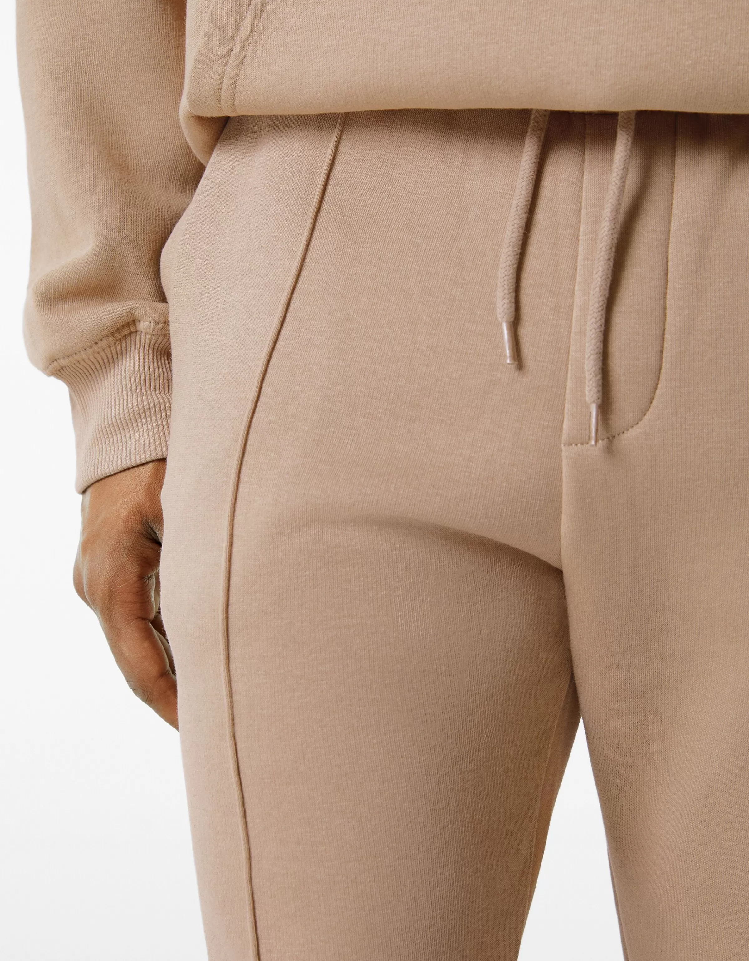 BERSHKA Jogger Comodi in Felpa - Pantaloni Sportivi Cammello, Stile Casual e Confortevole