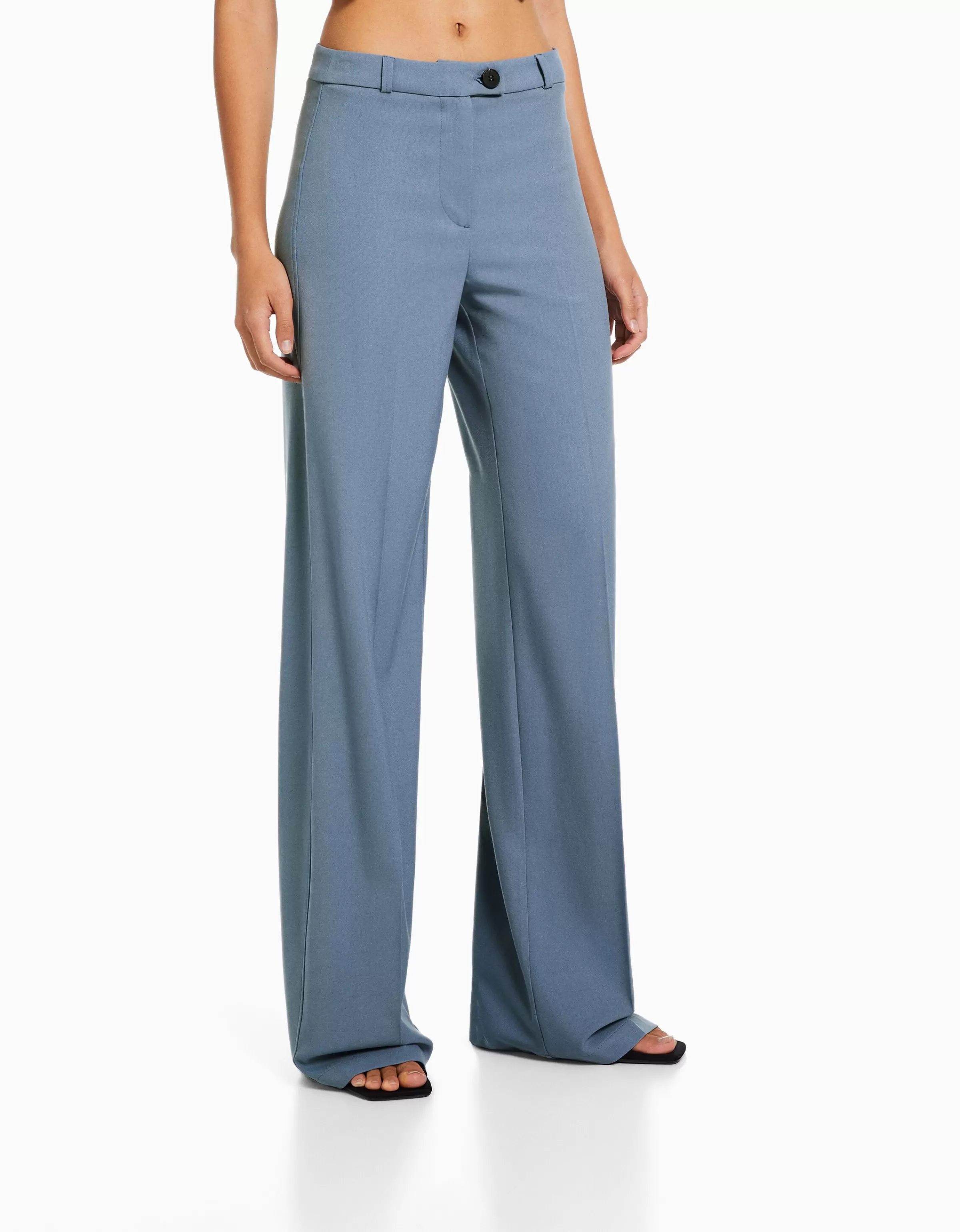 BERSHKA Pantaloni Eleganti a Gamba Larga con Passanti - Blu Marino Design Comodo per Stile Moderno