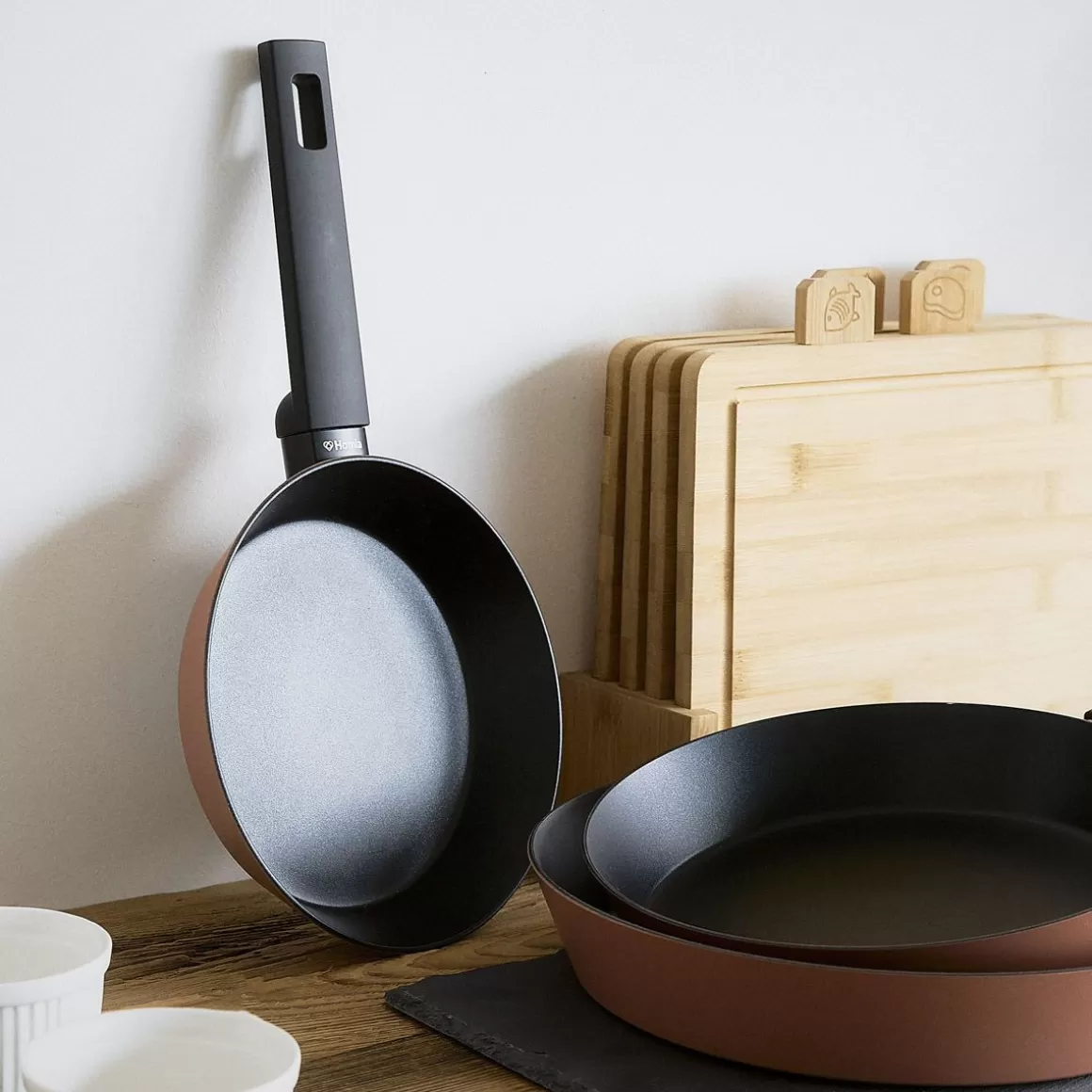 Padella Antiaderente in Ceramica Rosso Mattone, Modello Timbrell da 20 cm - HOMLA