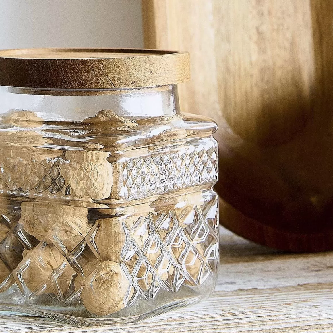 HOMLA Moladri - Contenitore Quadrato Ermetico con Coperchio in Acacia Naturale, Capacità 1 Litro