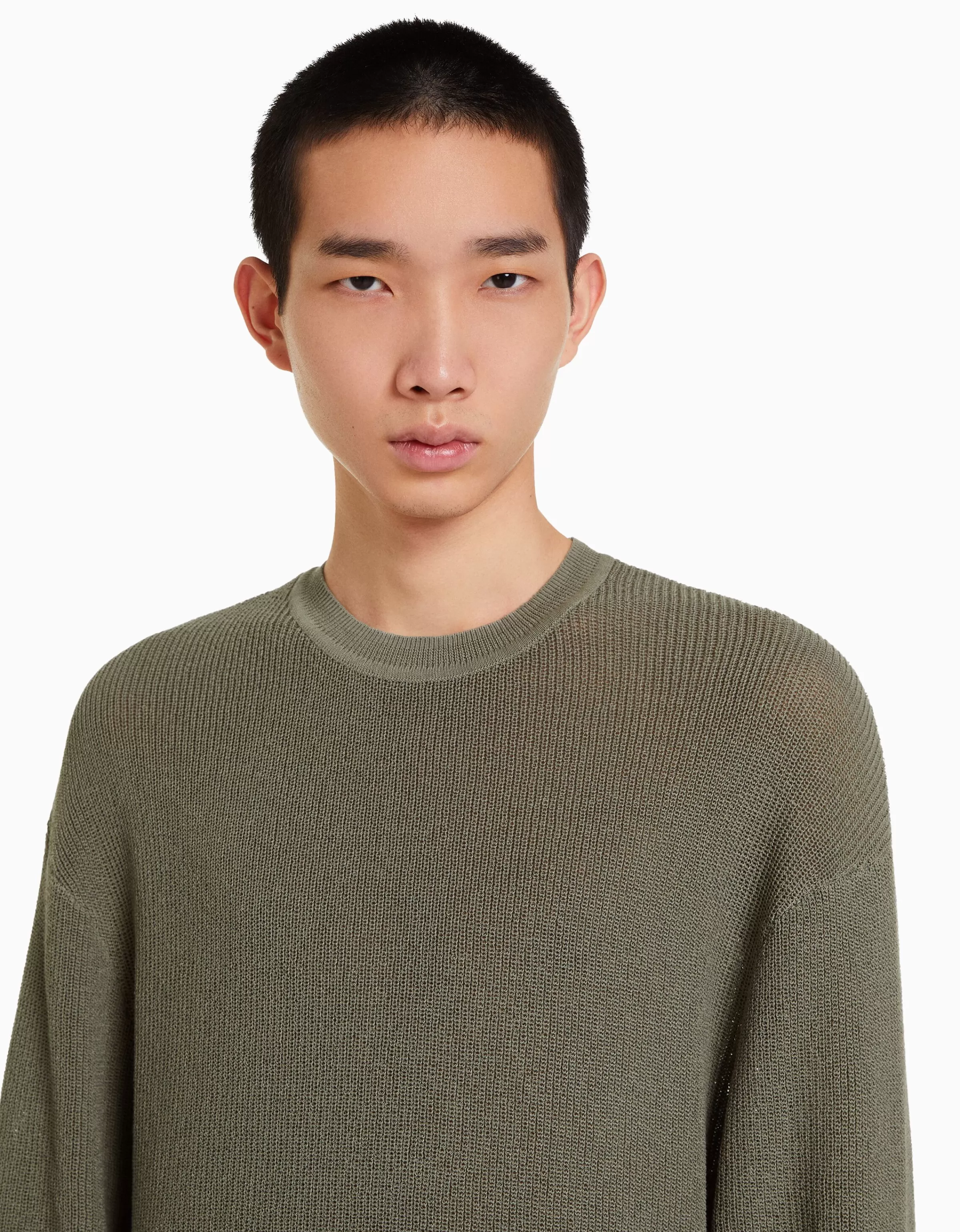 Bershka Maglione in Pura Lana Verde Giada con Scollo Tondo - Ideale per Autunno/Inverno