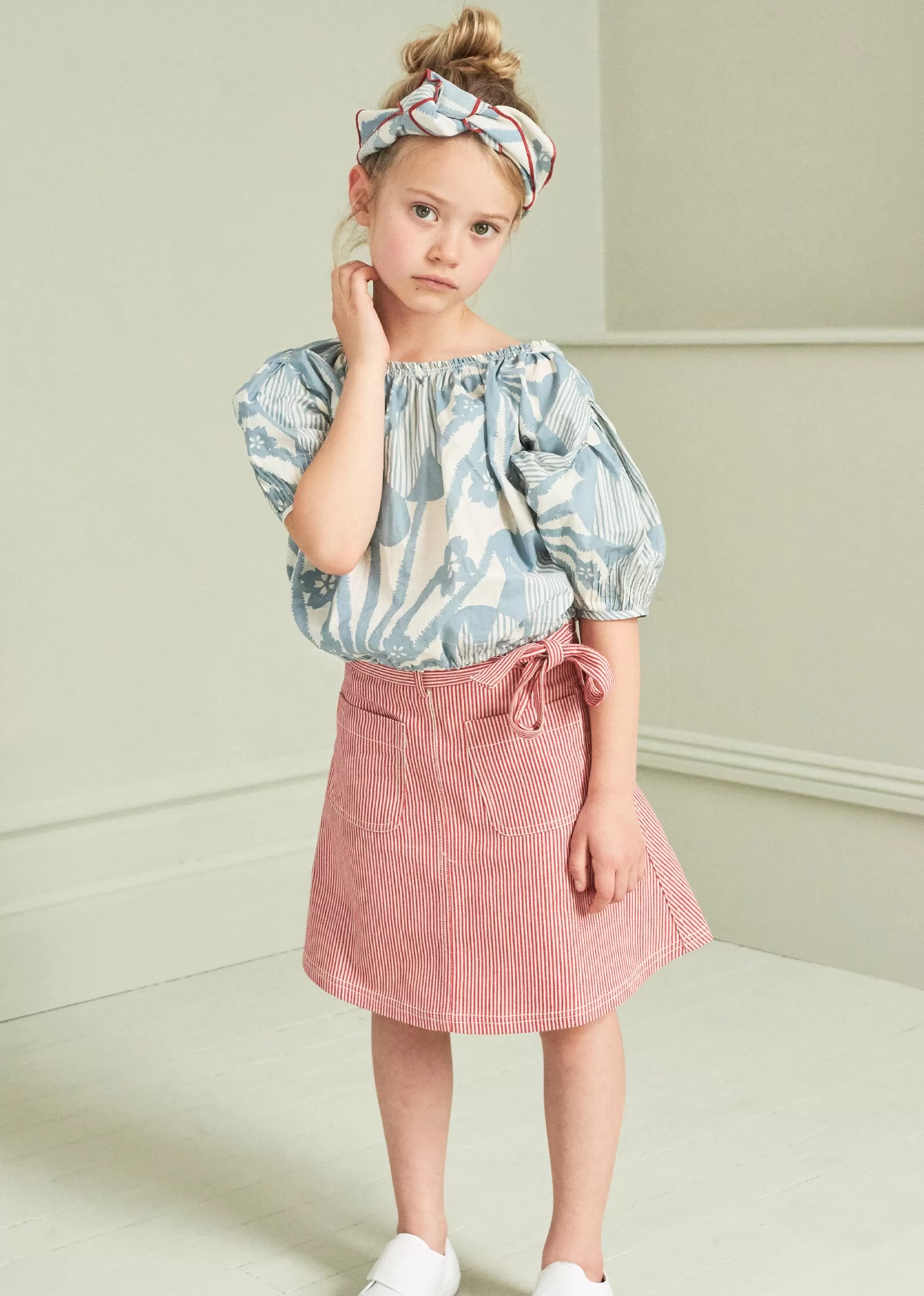 CARAMEL Queenspark - Camicia Elegante con Stampa Floreale Azzurra, Stile Primaverile per Donna