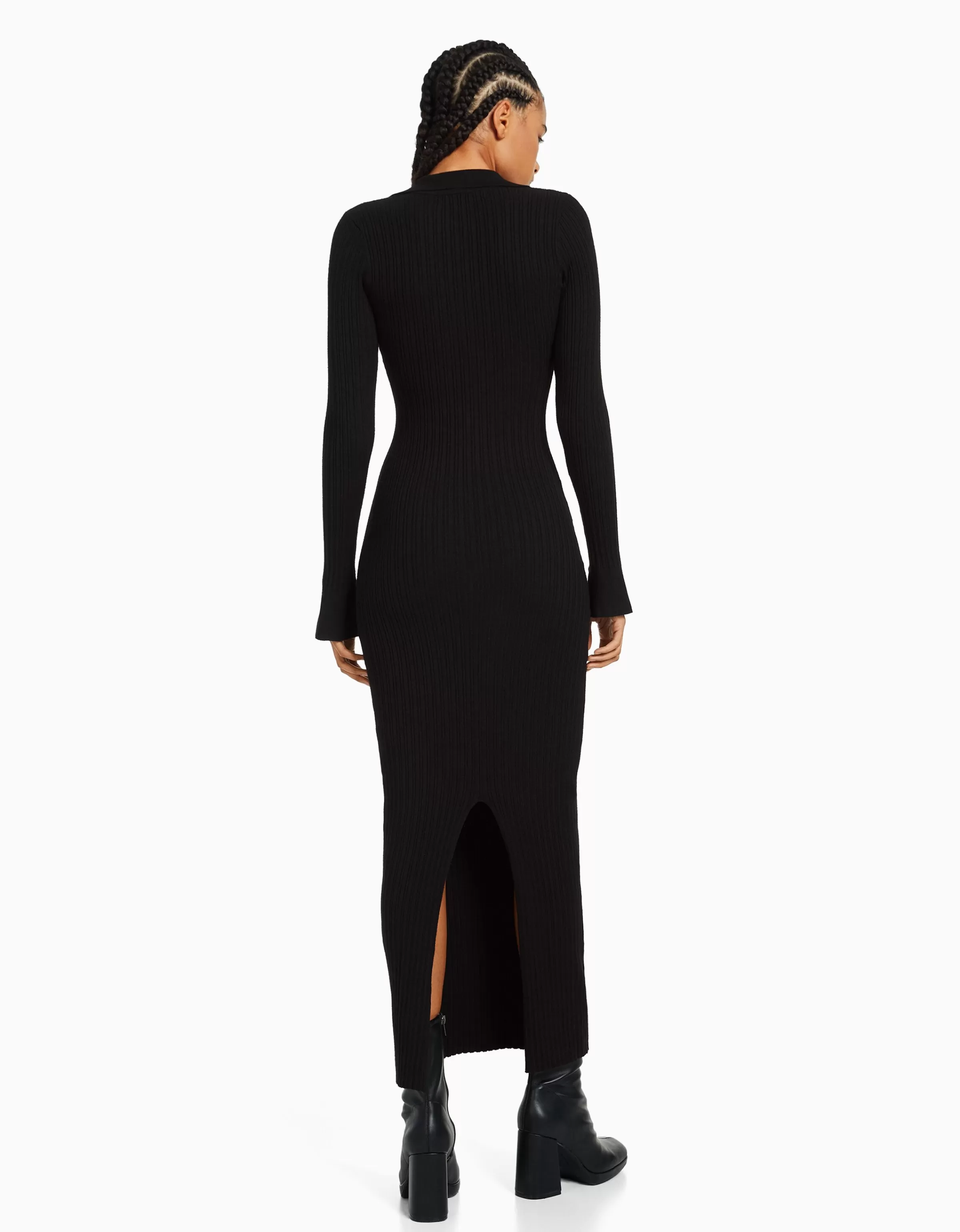 BERSHKA Vestito Elegante in Maglia - Lungo con Collo Polo, Colore Sabbia - Ideale per Look Casual e Chic