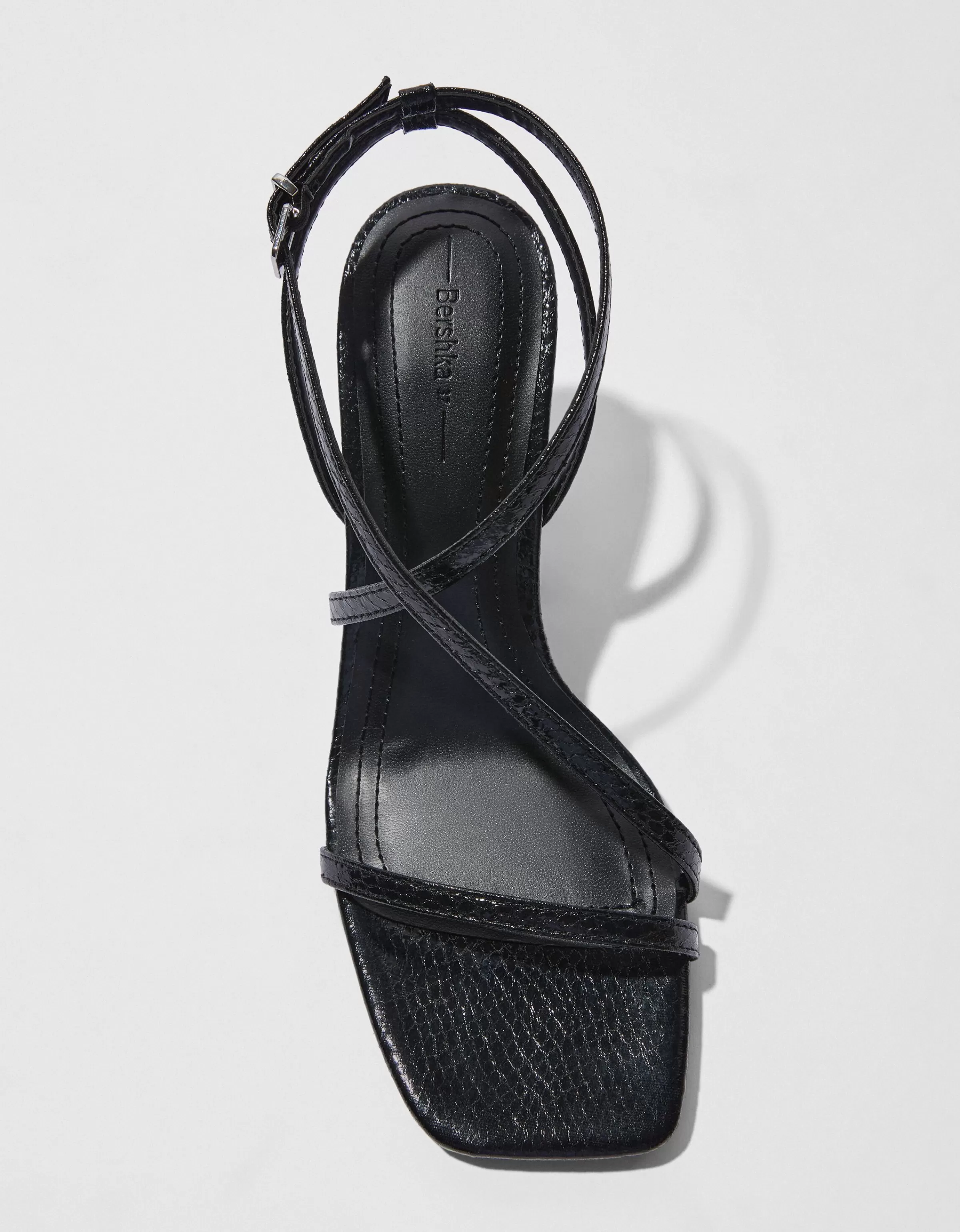 BERSHKA Sandali Party con Tacco Slim e Intreccio di Cinghie - Nero Assoluto