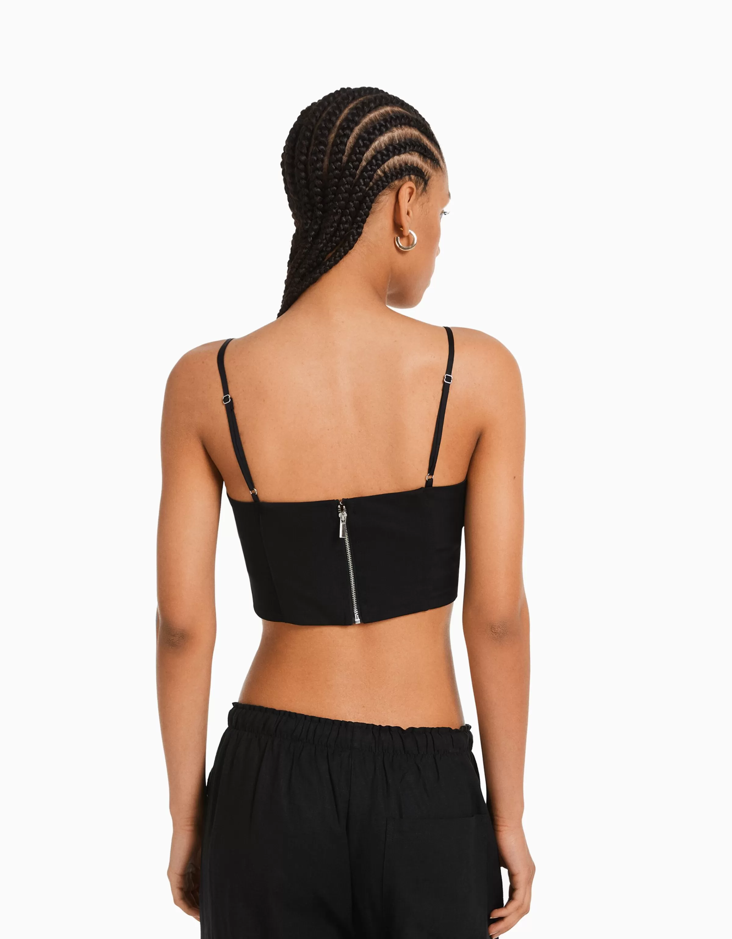 BERSHKA Corsetto Elegante in Seta con Bretelli Sottili - Nero Sensuale per Look Serali
