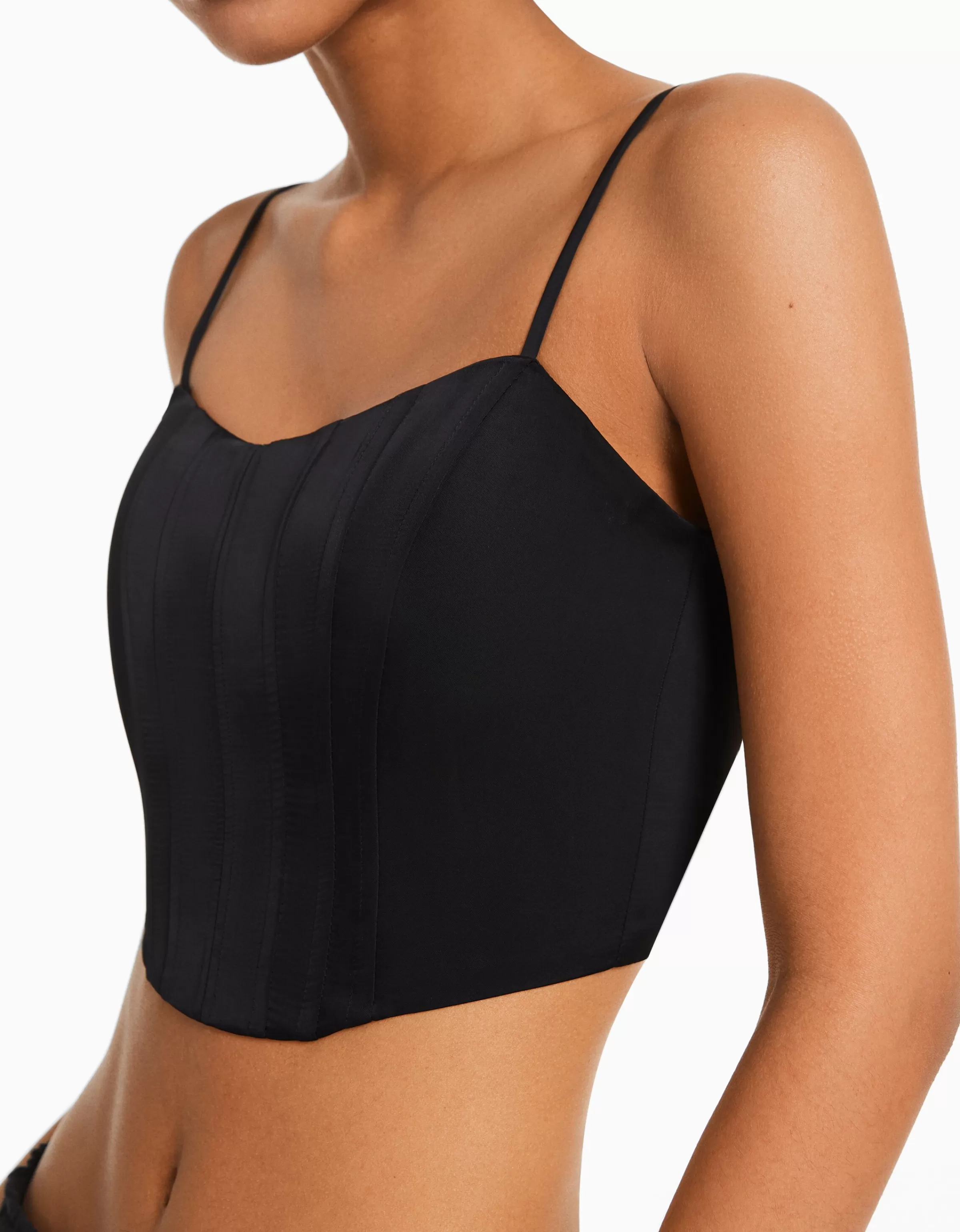 BERSHKA Corsetto Elegante in Seta con Bretelli Sottili - Nero Sensuale per Look Serali