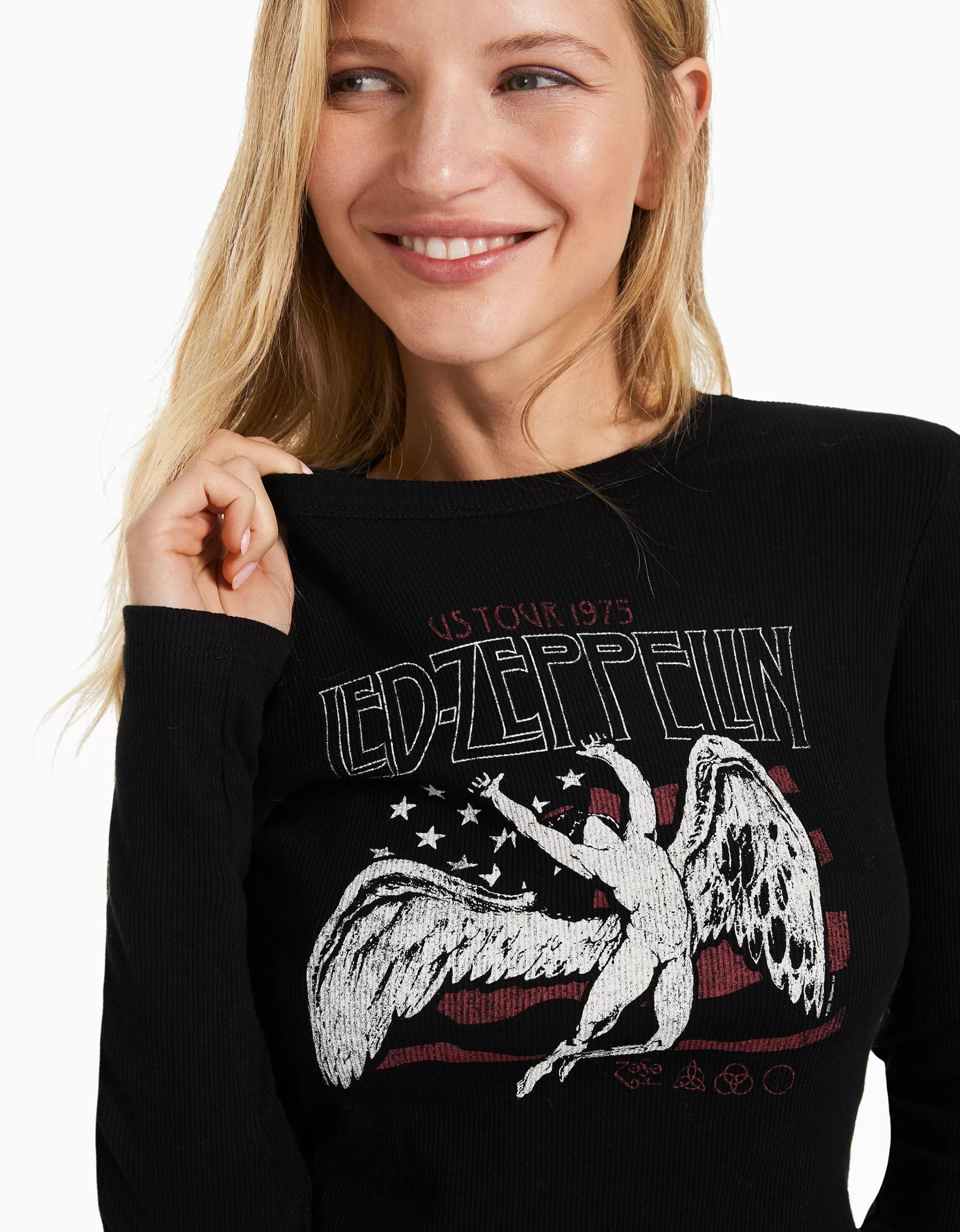 BERSHKA T-shirt con maniche lunghe a tema Led Zeppelin - Stampa bandiera e design vintage in nero