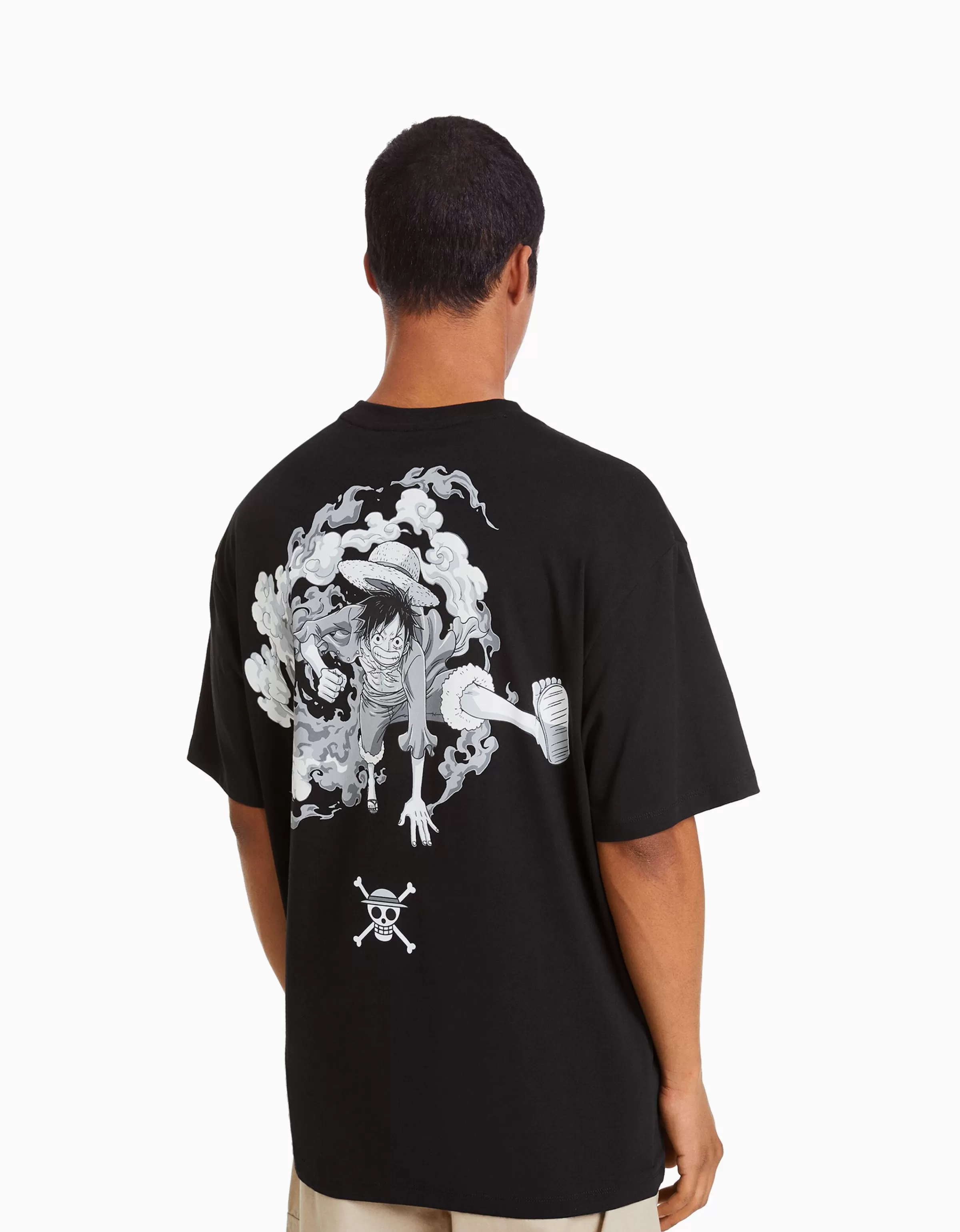BERSHKA Maglietta donna a maniche corte con stampa One Piece, taglio boxy e comfort moderno - Nero