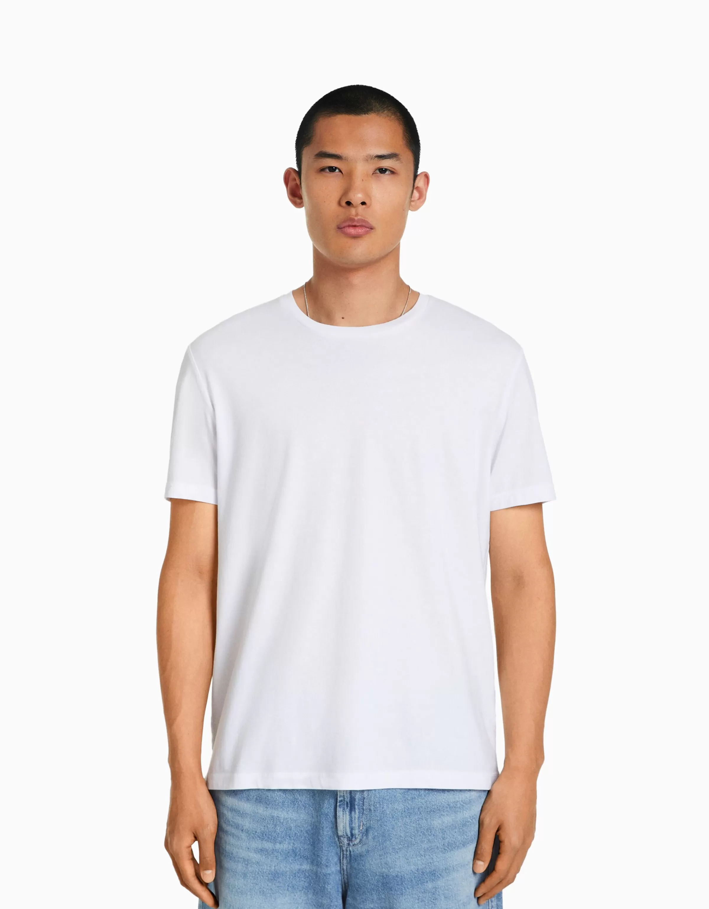 BERSHKA Maglietta Essential Bianco - Maniche Corte Confezione Regolare, Personalizzabile su Richiesta