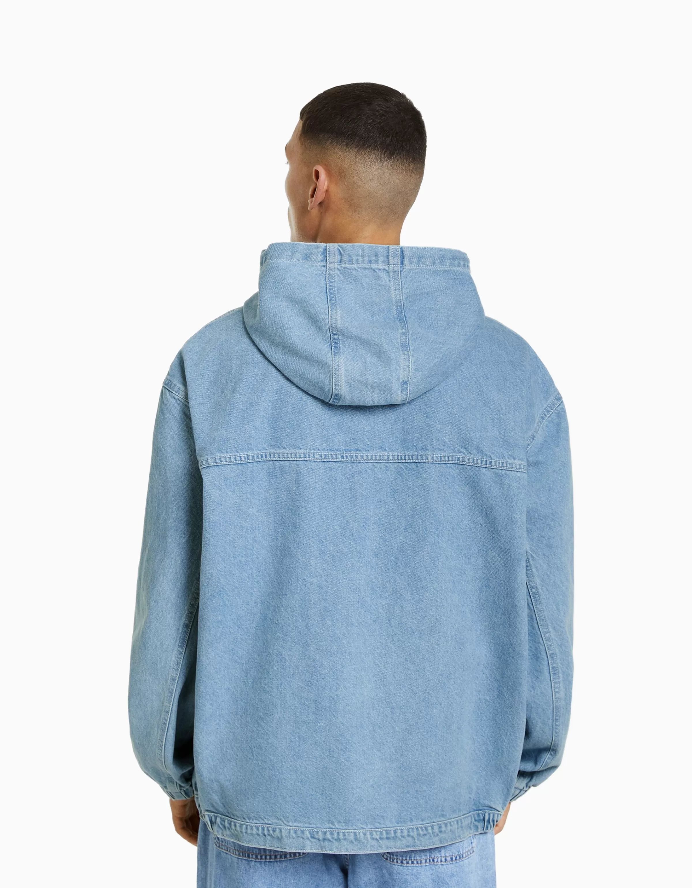 BERSHKA | Giacca in Denim con Cappuccio Celeste - Stile Casual per Look Effortless