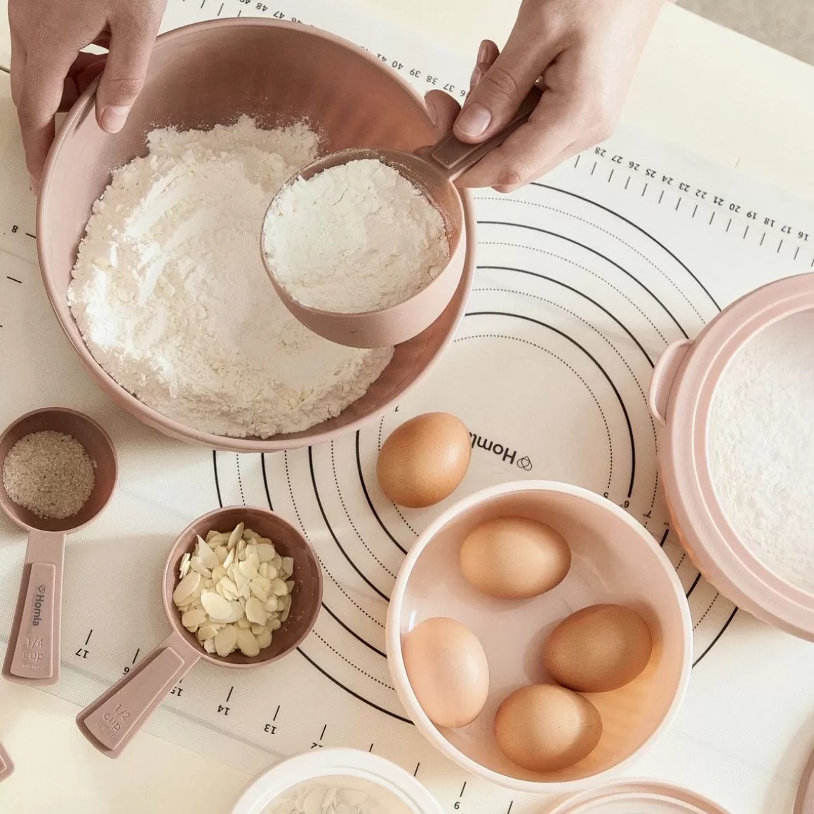 HOMLA Set Pratico per Cottura: 4 Ciotole con Coperchi Imperdibili