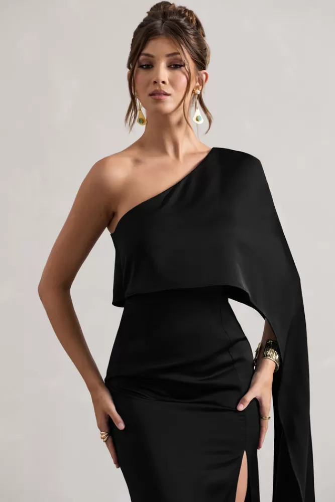 Abito Midi Satin Nero con Manica a Mantella Asimmetrica - Club L London Amora | Elegante vestito serale con spacco laterale, disponibile per acquisto online