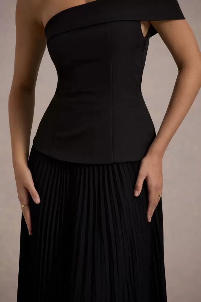 Saldi Lampo: Vestito Lungo Elegante Paulie di Club L London - Scollatura alla Bardot e Gonna Con Pieghe Squisite in Nero