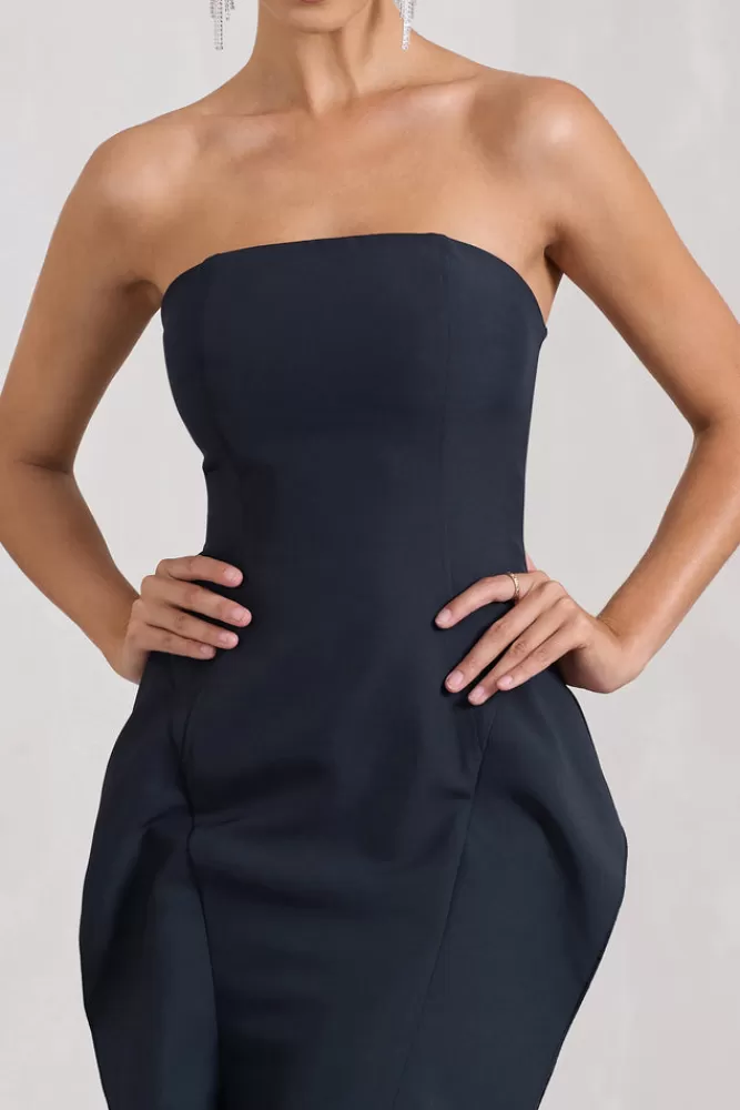 Abito da sera elegante senza spalline con drappeggio plissettato - Vestito lungo a coda di sirena blu navy di Club L London, vestibilità perfetta per look da favola, ideale per occasioni speciali.
