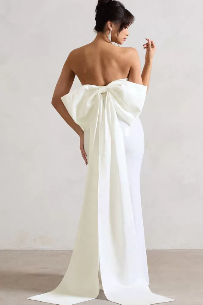 Club L London - Abito Elegante in Effetto Lucido con Spacco e Fiocco Oversize | Abito da Sera Bianco Puro con Scollo Bandeau | Promozione Estiva Limitata